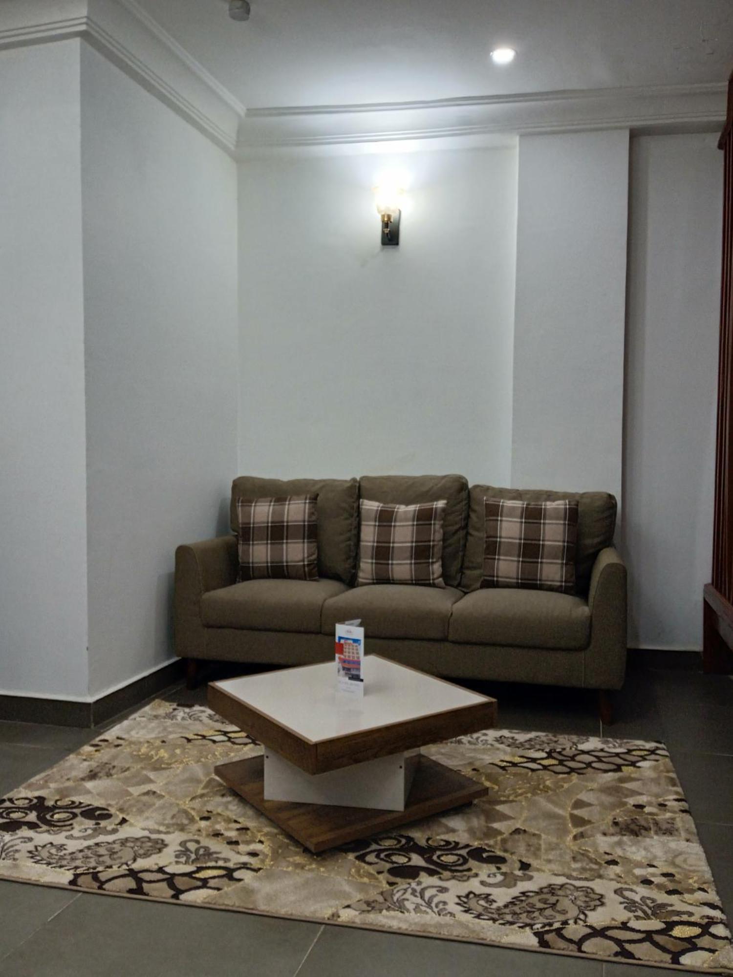 Cofe Hotel Yaoundé Exterior foto