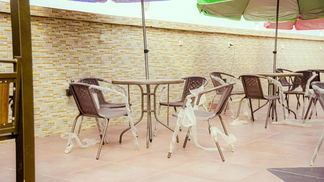 Cofe Hotel Yaoundé Exterior foto